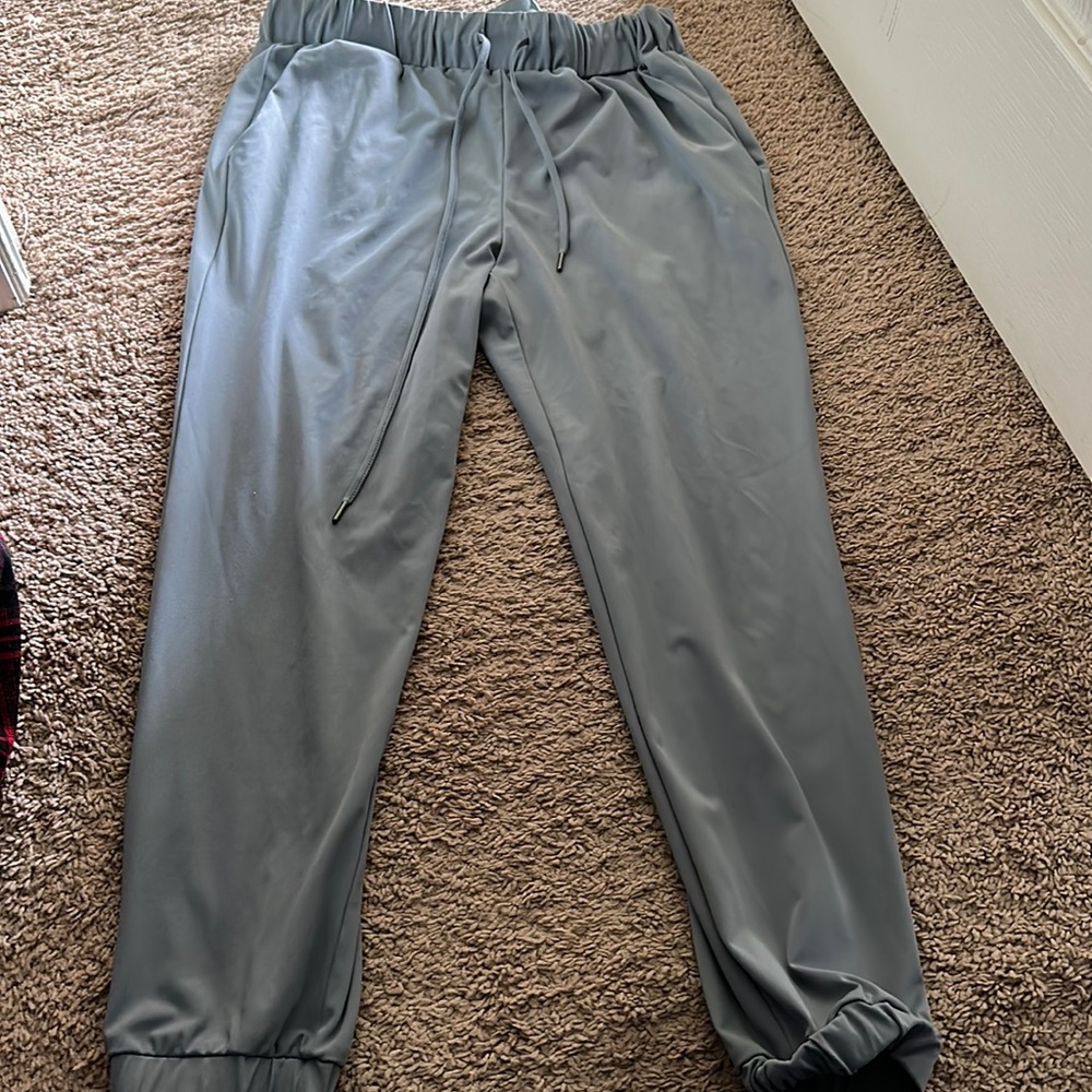 Jogger pants comfortable